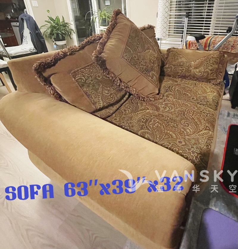 231016231712_sofa 1.jpg